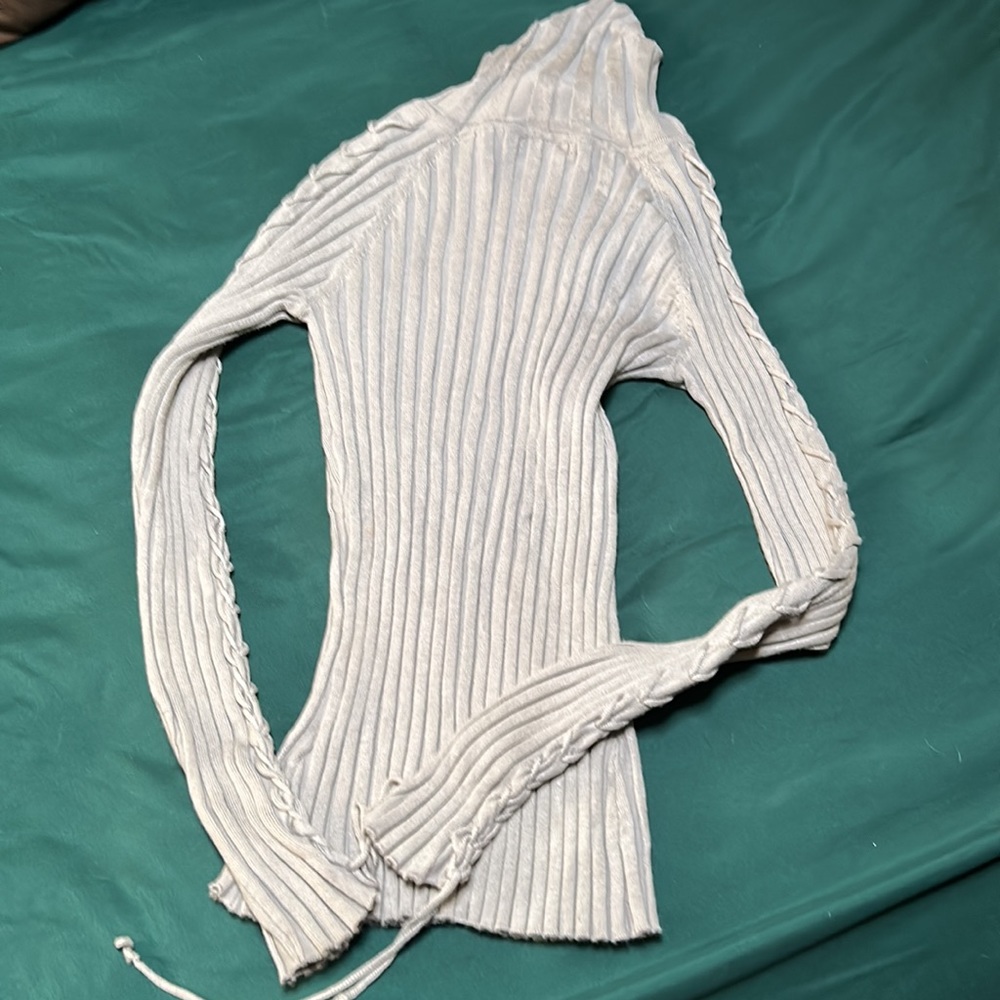 Grey Ribbed Longsleeve - Picture 4 of 4